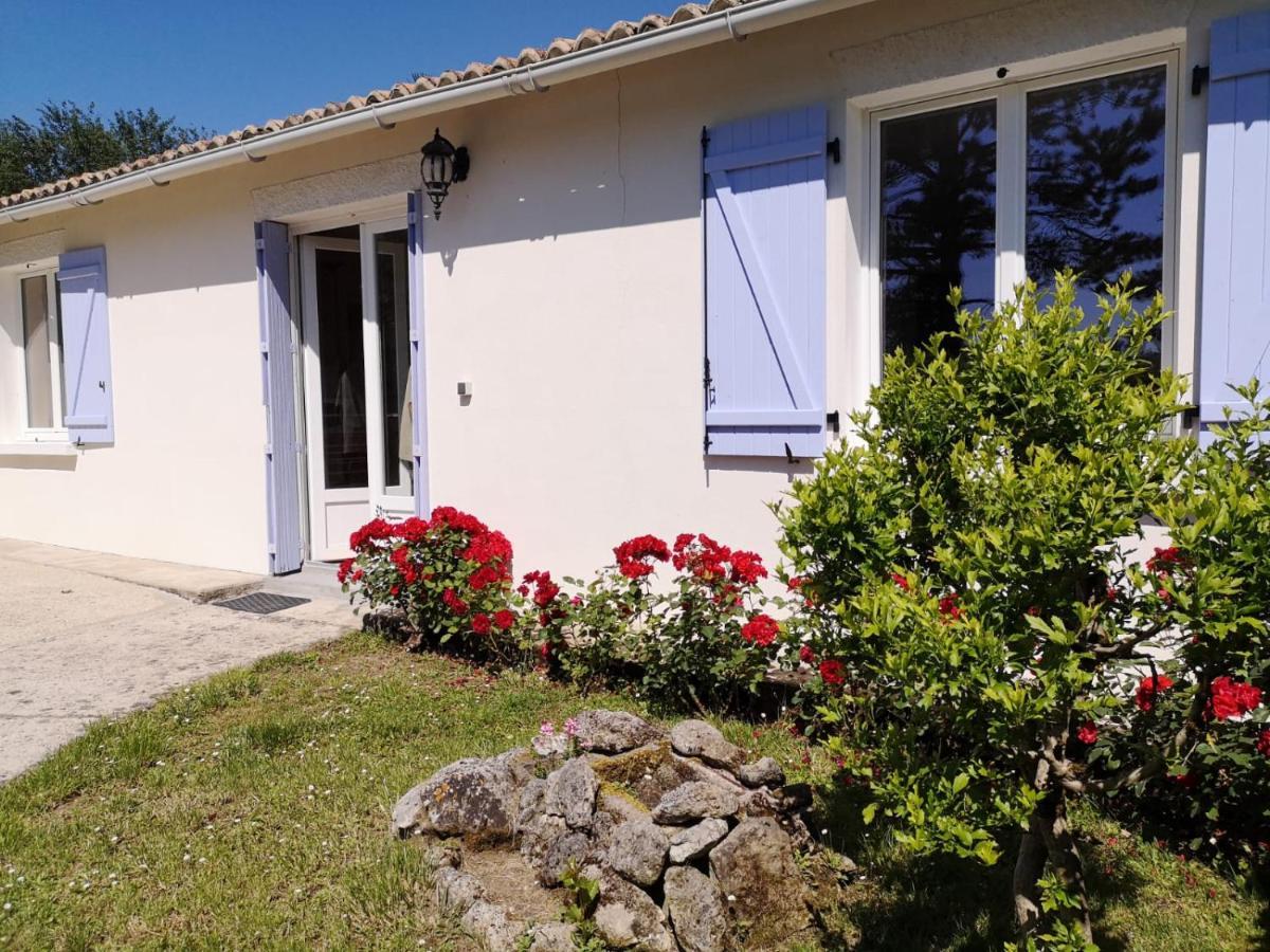 Gites Chez Belliveau Meursac Экстерьер фото